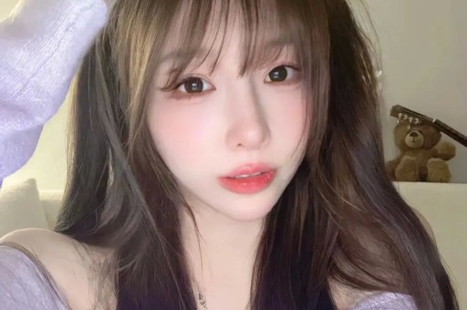 伊能静带假货翻车赚百万遭央视曝光关评装死秦昊也救不了