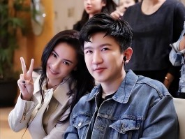 明明只是戏子却把自己当大腕这3位明星“耍大牌”