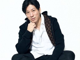 日本富豪人设崩塌！搞女体香槟塔践踏女性全网怒喊开除国籍